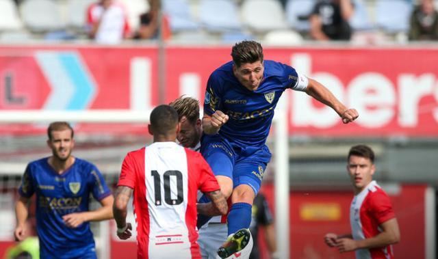 他的职业态 他的职业态